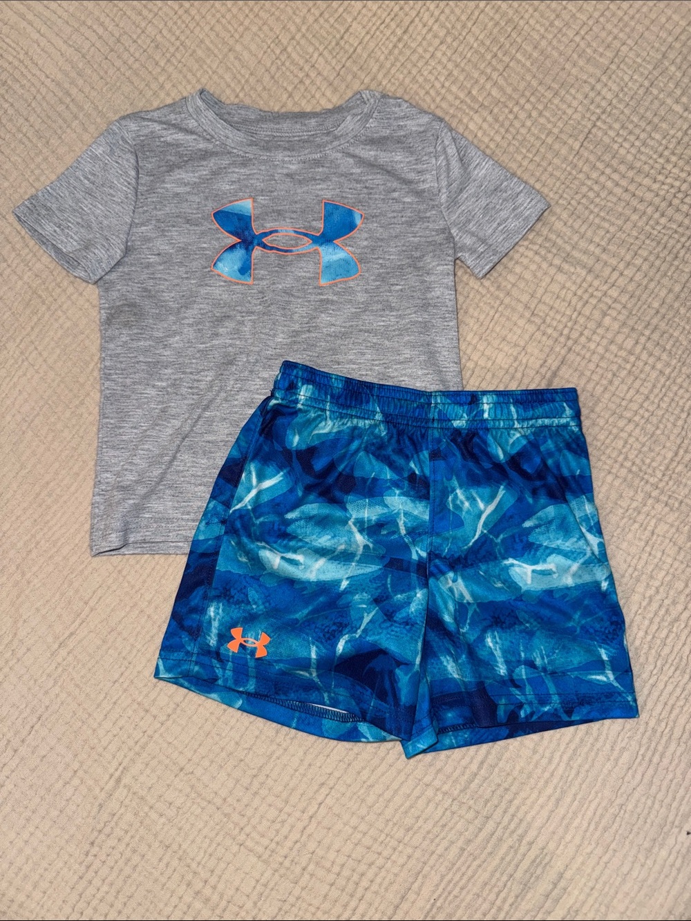 Under Armour Gray Tee with Blue Camo shorts and Orange Logo